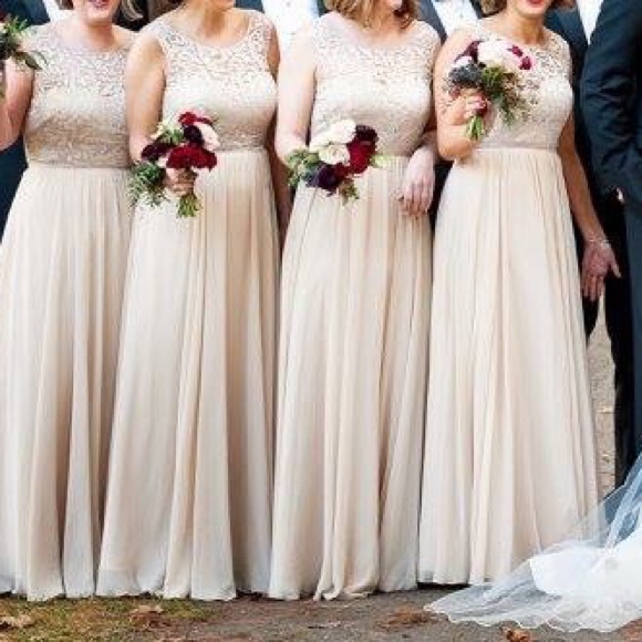 Formal dress - Picture 5 of 5